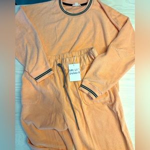 Roller Rabbit Maja Jumper and Sweat Pant Set